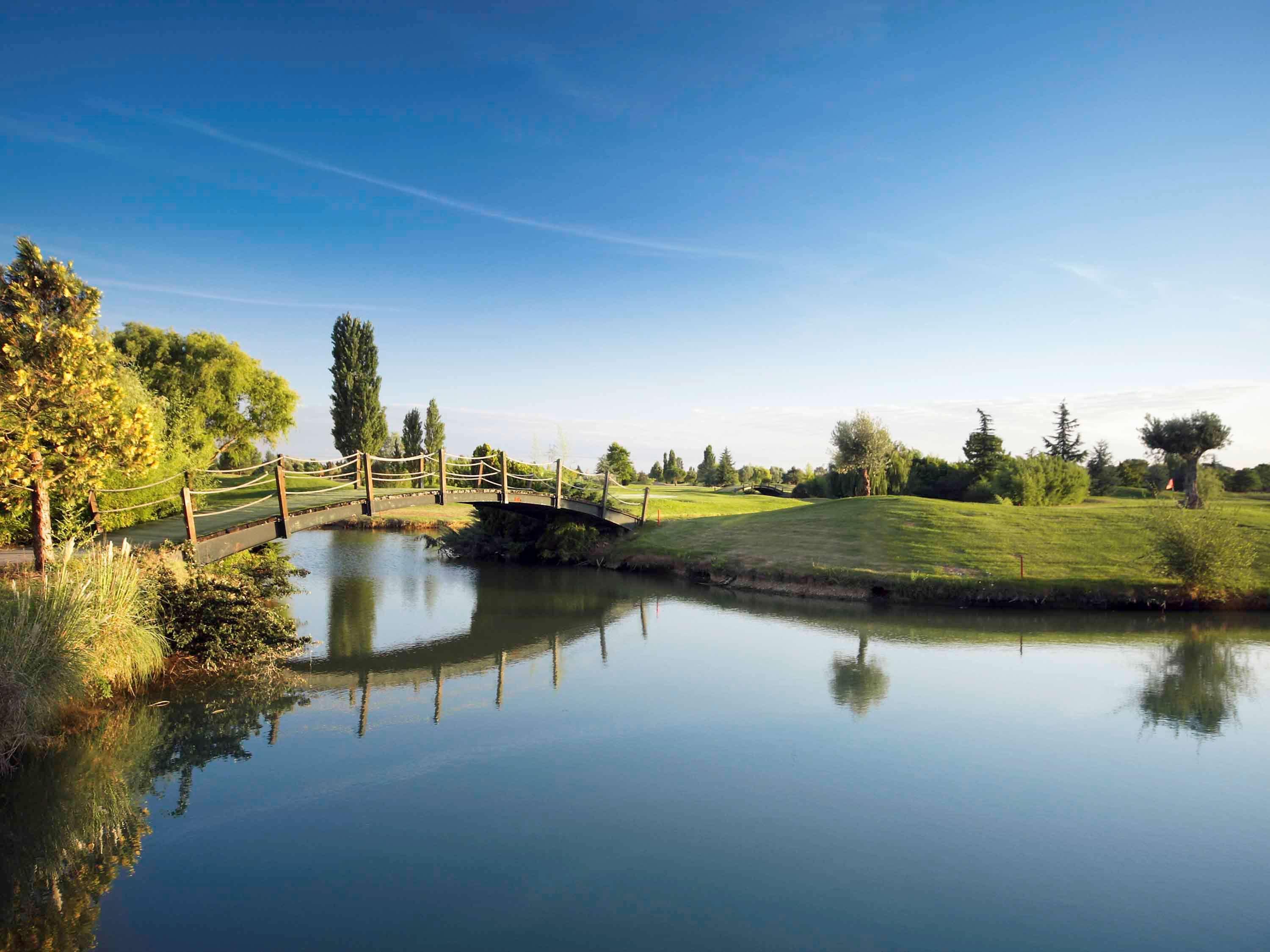 Mercure Toulouse Aeroport Golf De Seilh Eksteriør bilde